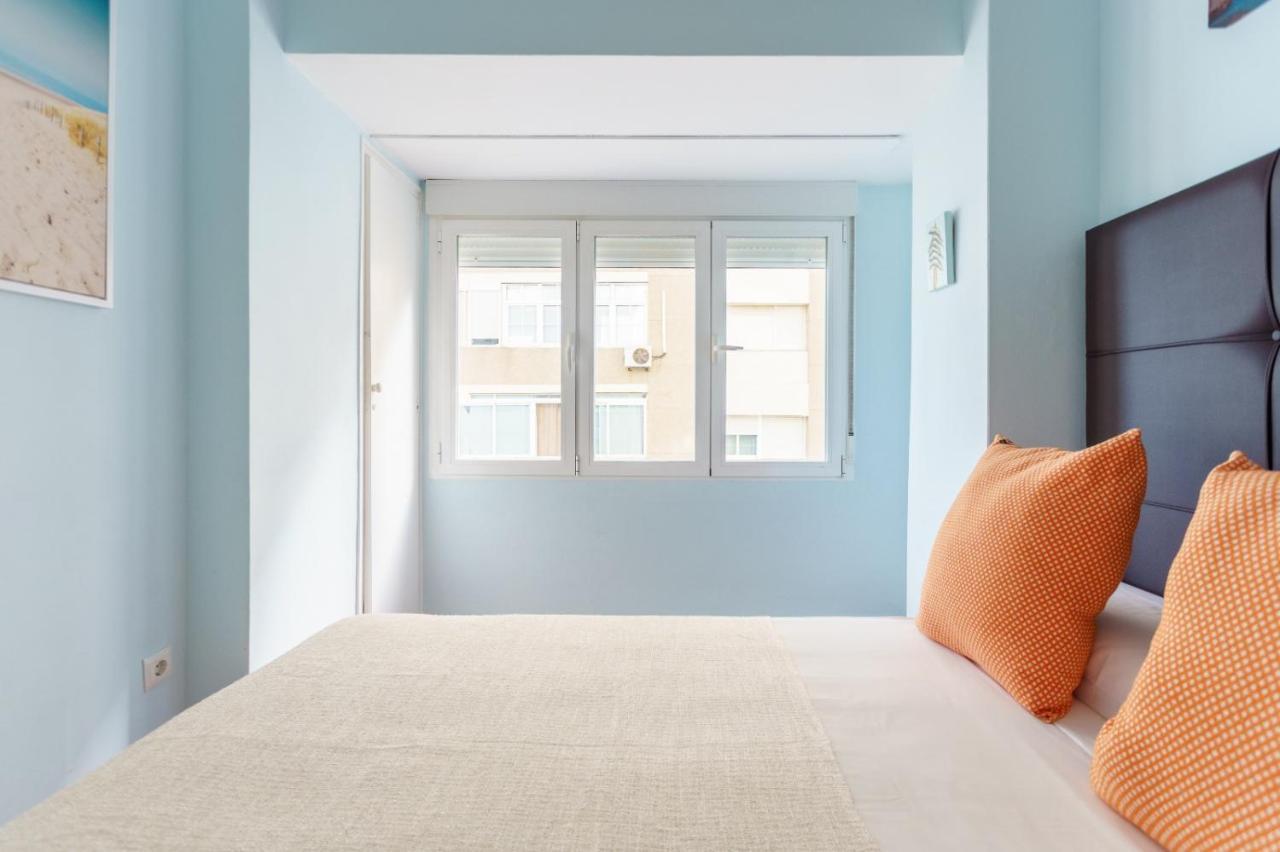 Apartamento Malagueta Малага Екстериор снимка